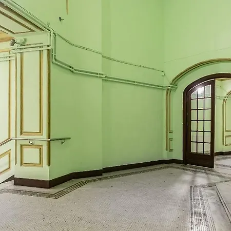 Intimate Place In The Old Town Of