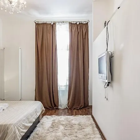 Intimate Place In The Old Town Of Apartment Bucharest